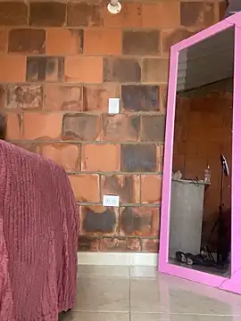 Jessyivonne webcam show