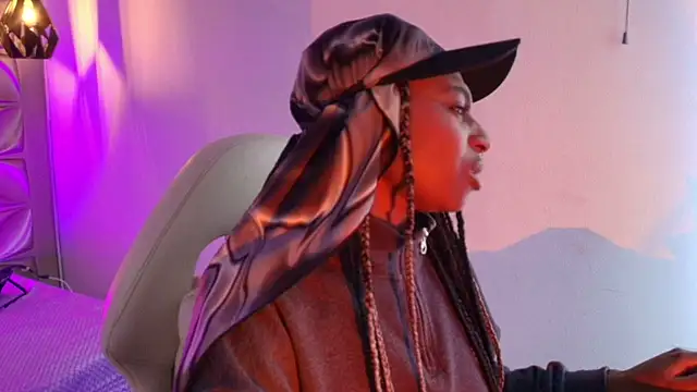 Chatroom XXX en direct de Queen_perla_