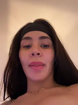 Karol_Towersのウェブカメラショー