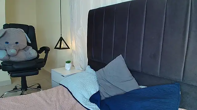 Živý XXX chat IvyBelle_