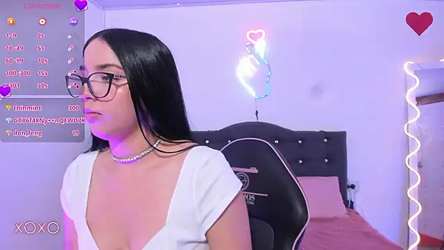 Show de webcam de MILAH_TAY