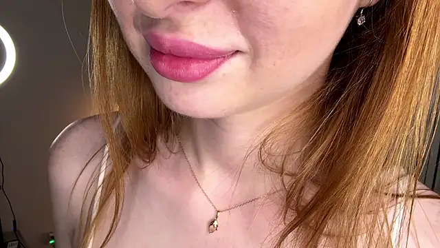 Chatroom XXX en direct de GingerFoxy_