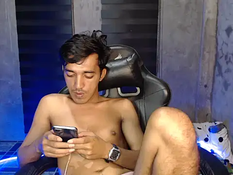 Chat XXX ao vivo de RowyCam