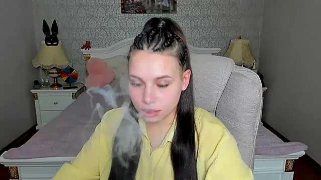 OmniaSher's Live XXX Chat