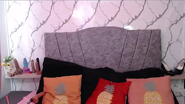 VIOLETTA-HOT Live XXX-Chat