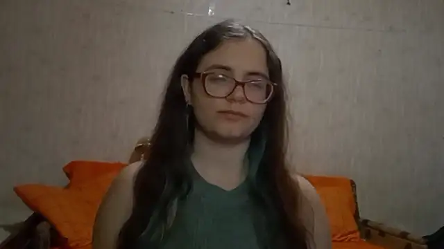 Miyabeee 现场XXX聊天