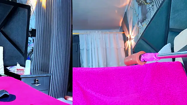 NathaxaLeans Adlı Modelin Canlı XXX Sohbeti