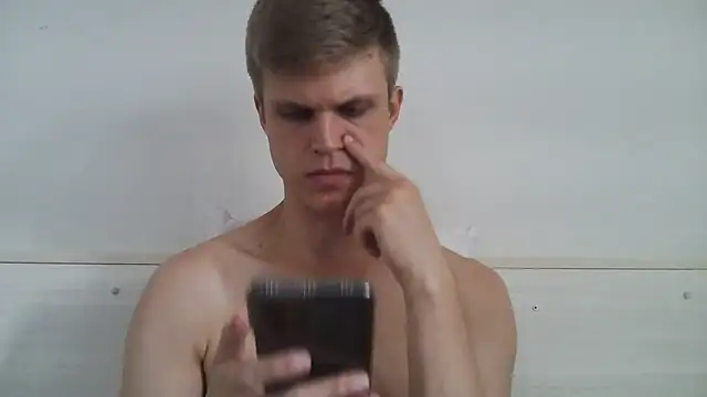 Chat +18 de NinhoMorango ao vivo