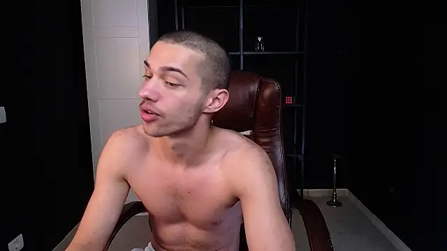 KaydenDrewのウェブカメラショー