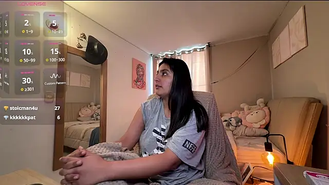 cloe_small Chat XXX live