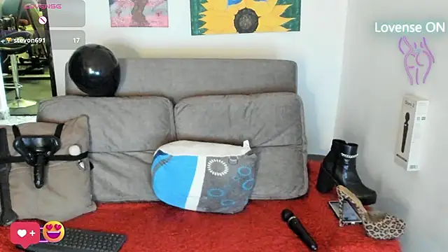 julianne_stoone's Live XXX Chat