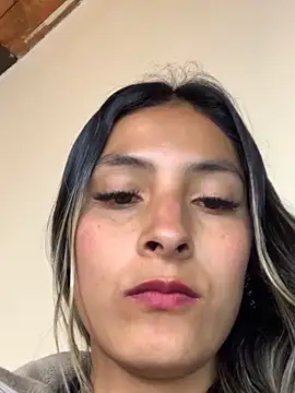 Cami_Leon2 在線直播表演