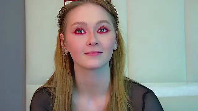 دردشة AgataFoxley الجنسية المباشرة