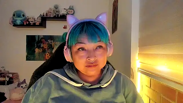 Chat +18 de Shaddycute_ ao vivo