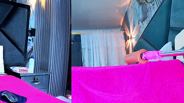 Chat XXX en directo de NathaxaLeans