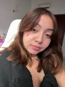 Bonni_lohan élő XXX-chatje