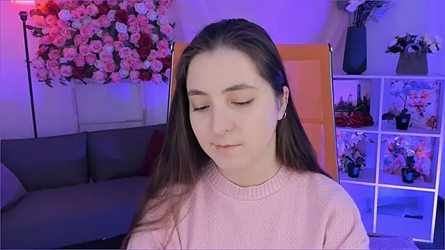 VirtuallVoyant Live XXX Chat