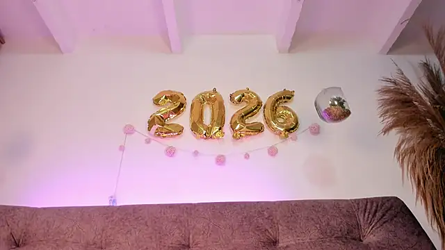 Chat +18 de violet_77711 ao vivo