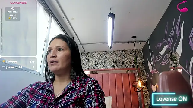 Chat +18 de Barbara_fox__ ao vivo