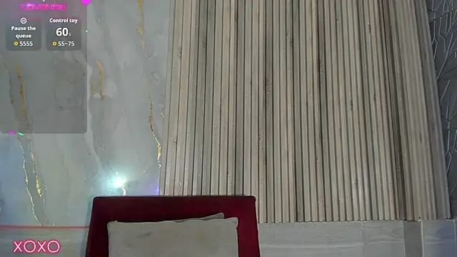 BriannaChelsea Adlı Modelin Canlı XXX Sohbeti