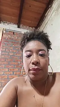 ChanneldelaCroix Adlı Modelin Canlı XXX Sohbeti