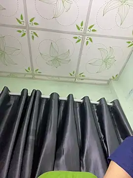 Ly_Chuppy 라이브 XXX 채팅