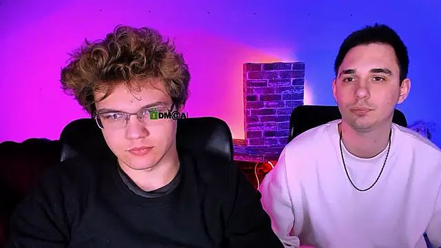 Вебкам-шоу lucas_long_