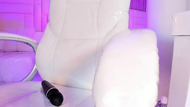 Chat XXX ao vivo de CaitlynCouper