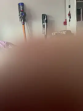 Show modela dickdondra na web-kameri