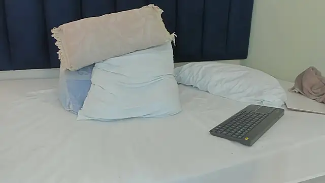 mayaevansmg Live XXX Chat