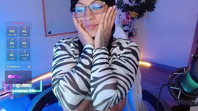 karlavittar Chat XXX live