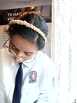 Valentina--1 élő XXX-chatje