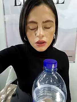 ALEJA__22 webkamerás műsora