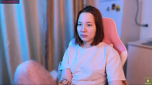 Airyhill's Live XXX Chat