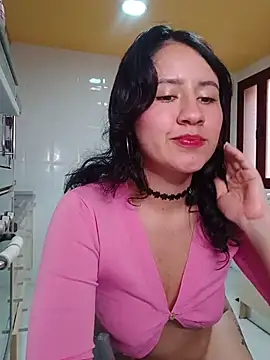 Chat +18 de Megan_hotwife_ ao vivo