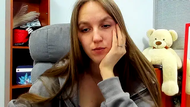 Nessi-Morris: вебкам-шоу