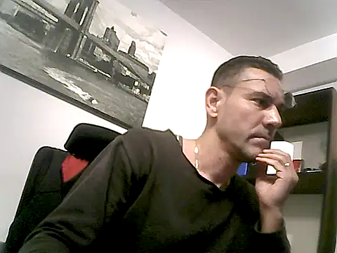 mastercharisma35 live XXX chat