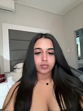 แชท XXX สดของ LilMisIndianx