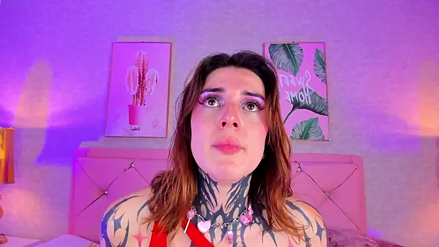 mystikdoll's Live XXX Chat