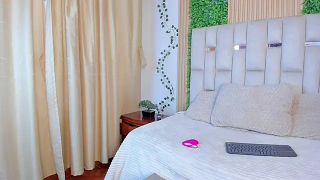 Jade_Nmm: απευθείας συνομιλία ΧΧΧ