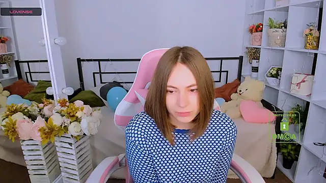 Elma_Lily 现场XXX聊天