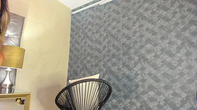 JulietaWales 라이브 XXX 채팅