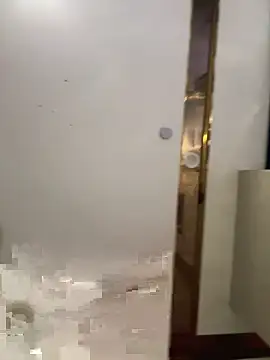 Chat XXX en directo de qingqing-ss