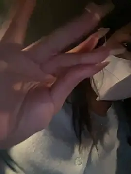 mi-ki1314 Show Webcam