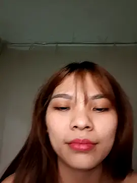 meomeo30 élő XXX-chatje