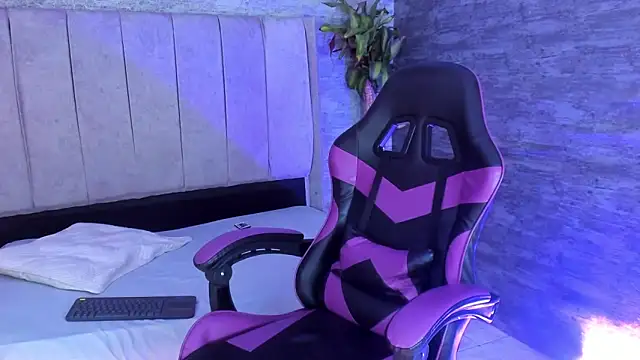 IsabellaRossi_n Live XXX chat