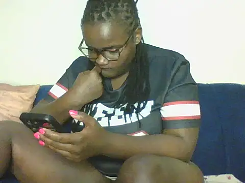 SUGAR_BOOBIES: онлайн-секс-чат