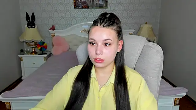 OmniaSher 现场XXX聊天