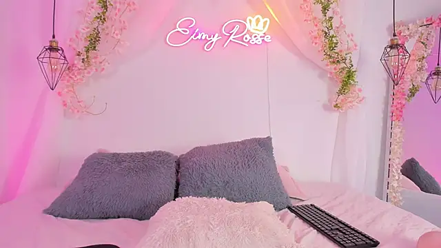 Živý XXX chat eimi_rosse18