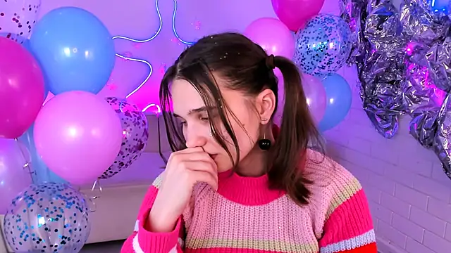 TessaMill's Live XXX Chat